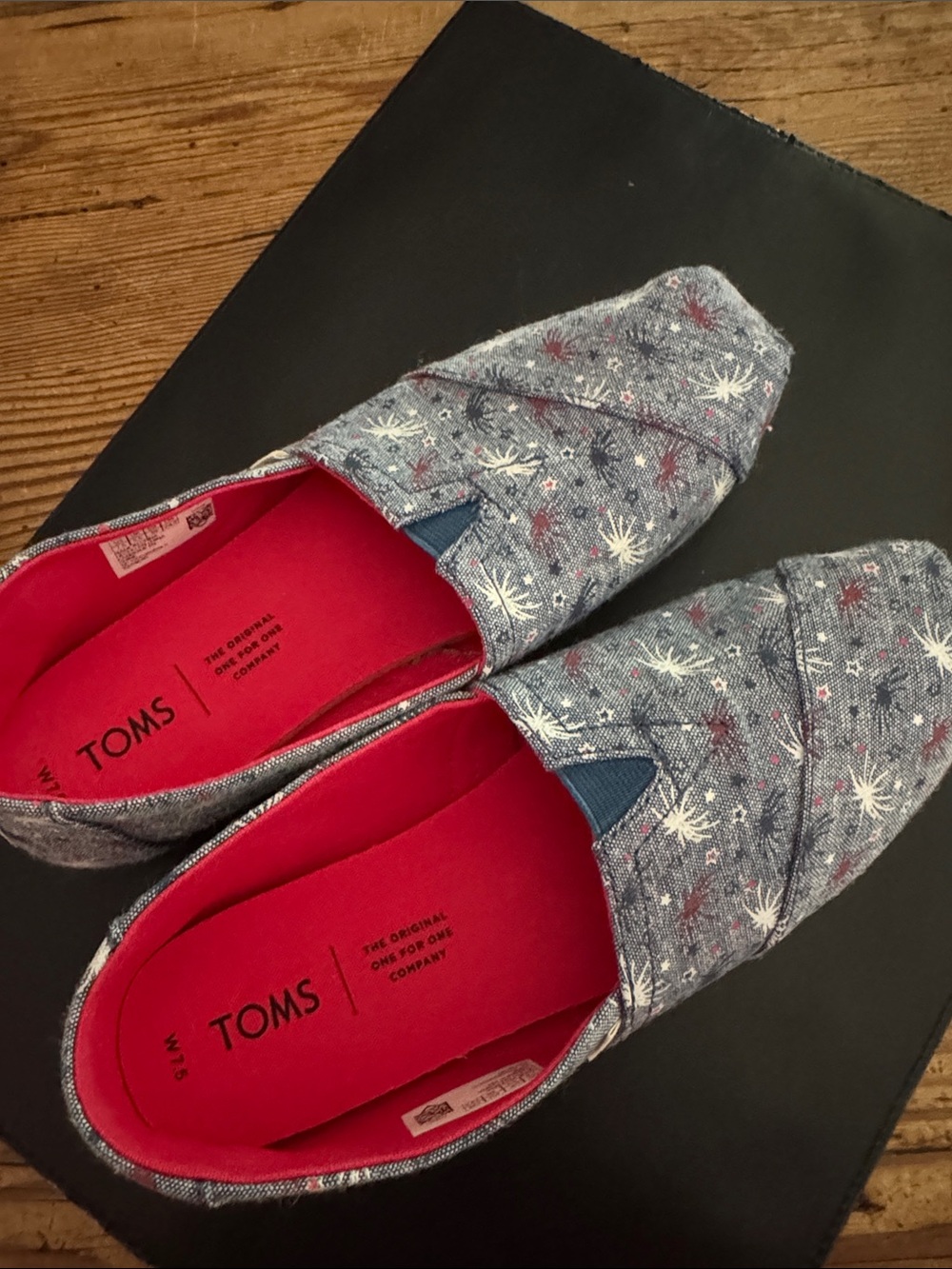 Women's TOMS Slip-On Canvas Shoes - red white and blue fireworks! Never worn.